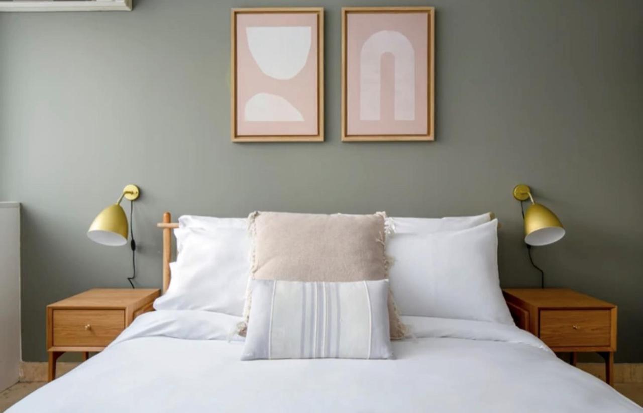 Bright 1Bedroom Apartment Centrally Located With Most Beautiful Views From Seine At 10 Minutes Walking From Beaugrenelle Shopping Mall And Eiffel Tower Париж Екстер'єр фото