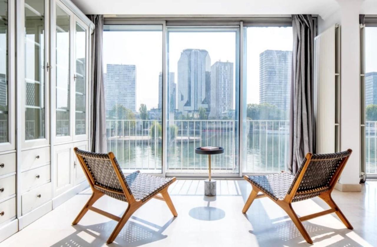 Bright 1Bedroom Apartment Centrally Located With Most Beautiful Views From Seine At 10 Minutes Walking From Beaugrenelle Shopping Mall And Eiffel Tower Париж Екстер'єр фото